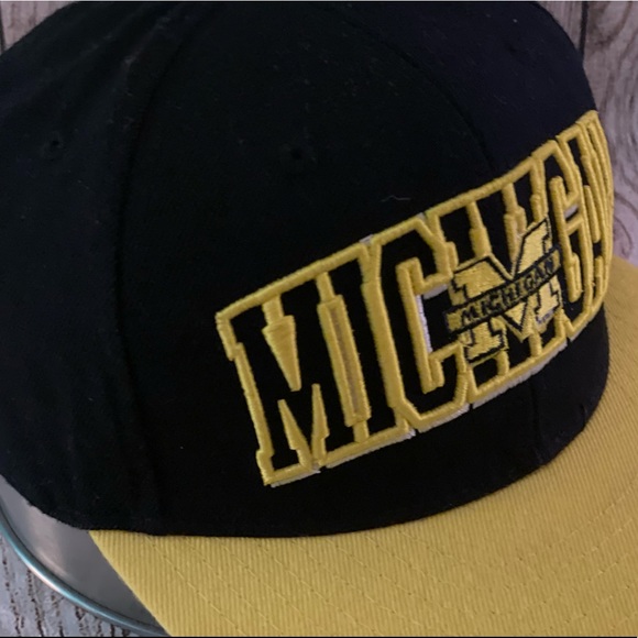 Michigan Snapback - Picture 2 of 8